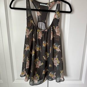 Kimchi Blue Gray Sleeveless Tank Top with floral design